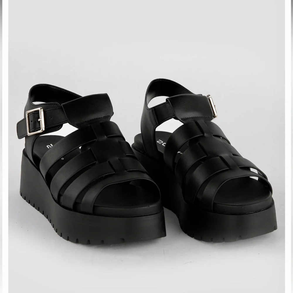 SODA Fisherman Womens Flatform Sandals - Picture 2 of 5